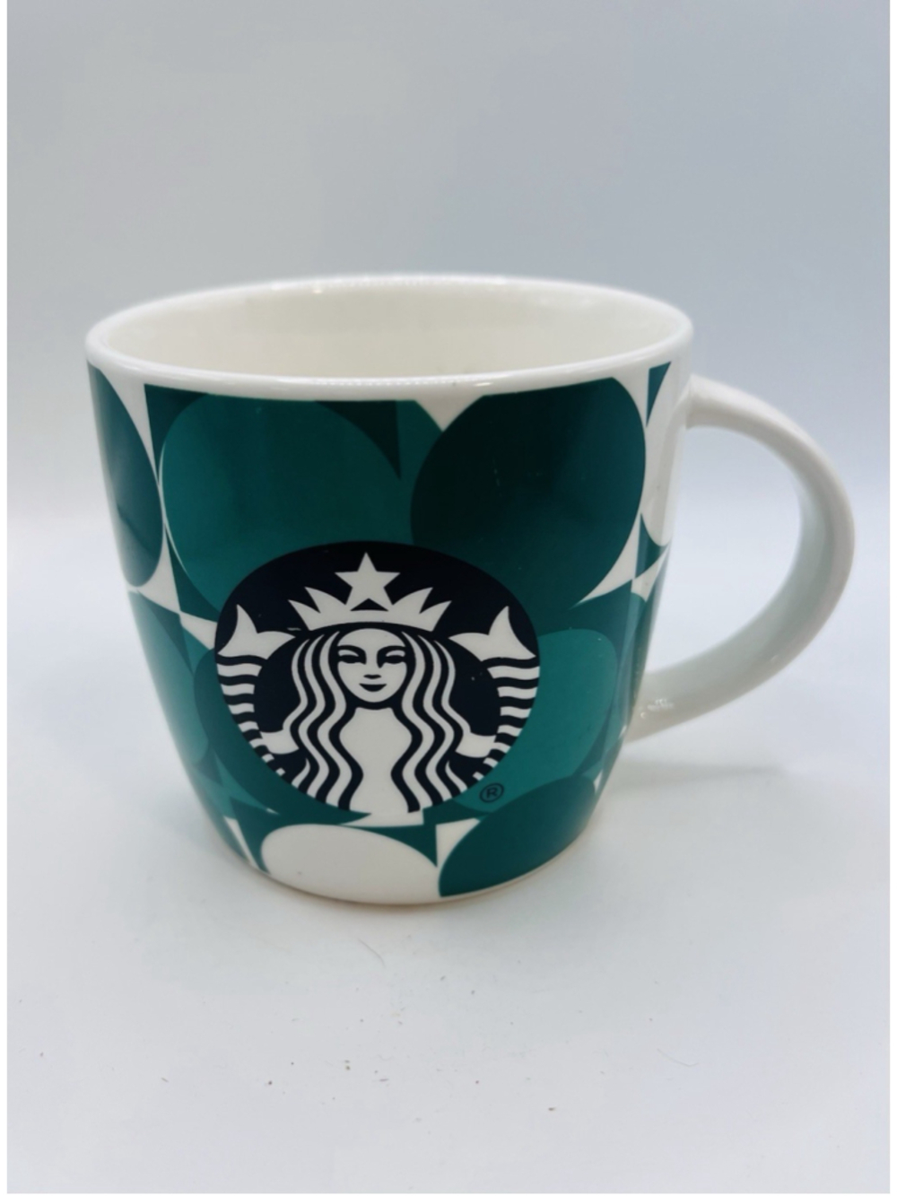 Starbucks Green Dot Coffee Mug 2018 Ceramic 14 oz. Geometric Circle Siren Logo